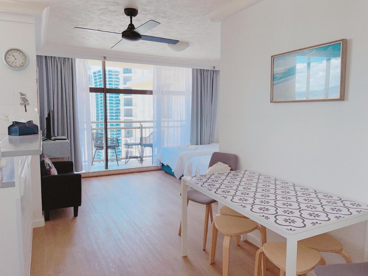 1 Bedroom And 1 Living Room Family Suite Χρυσή Ακτή Εξωτερικό φωτογραφία
